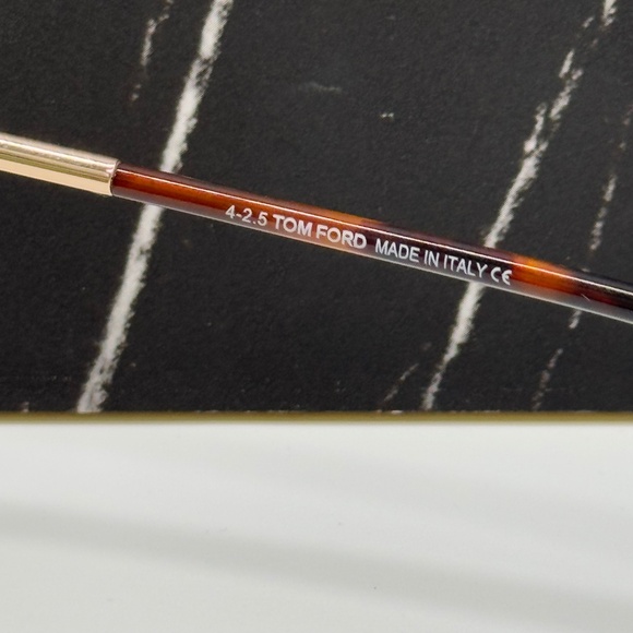 NEW TOM FORD TF418 28N WOMEN AVIATOR SUNGLASSES TOM FORD RYDER FT0418/S EYEWEAR - Picture 9 of 10